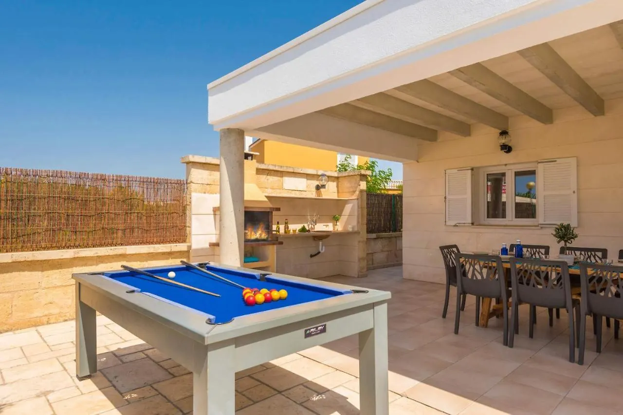 Gris 4 Bedroom Villa, Cala'N Forcat Cala'N Blanes  0*, Cala'N Blanes (Menorca) Spain