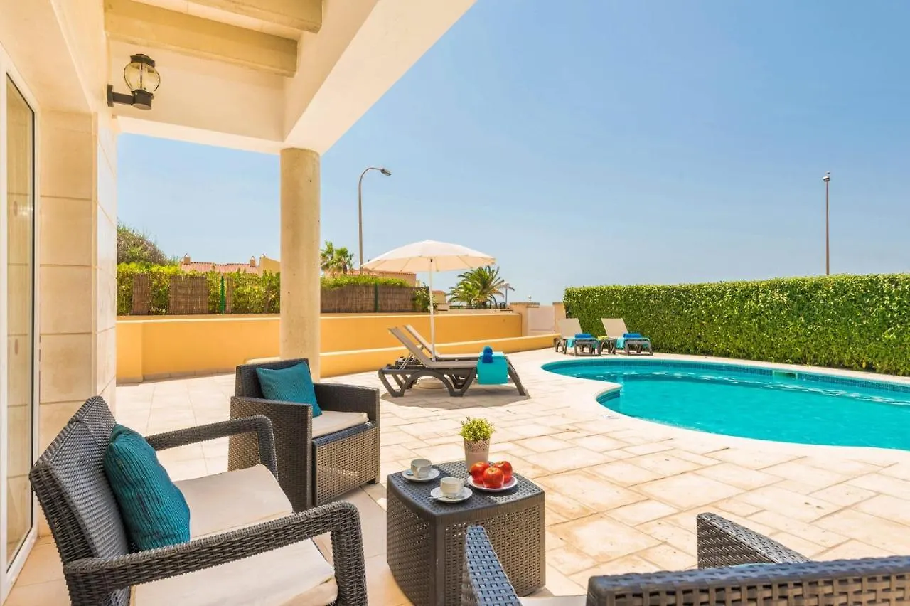 Gris 4 Bedroom Villa, Cala'N Forcat Cala'N Blanes  Villa Cala'N Blanes (Menorca)