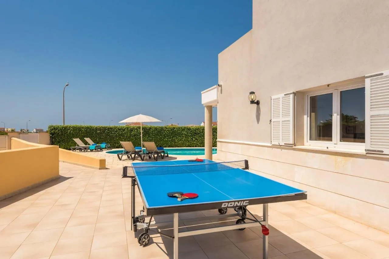 Villa Gris 4 Bedroom Villa, Cala'N Forcat Cala'N Blanes